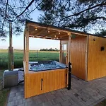 Relakstacja Klimatyzowane Z Sauna I Jacuzzi Blisko Jastrzebiej Gory Mieroszyno