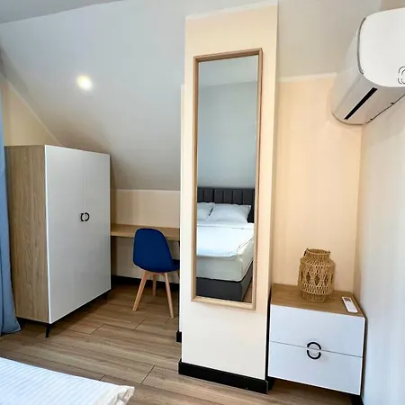 Relakstacja With Sauna And Jacuzzi 펜션 Mieroszyno