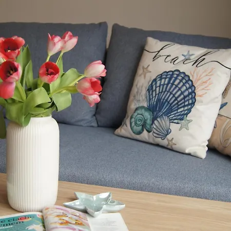 Relakstacja With Sauna And Jacuzzi 別荘 Mieroszyno