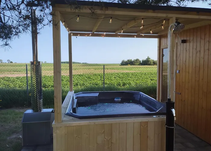 Ferienhaus Relakstacja With Sauna & Jacuzzi