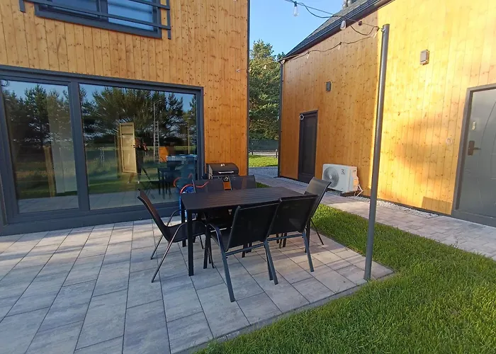 Relakstacja With Sauna & Jacuzzi Ferienhaus